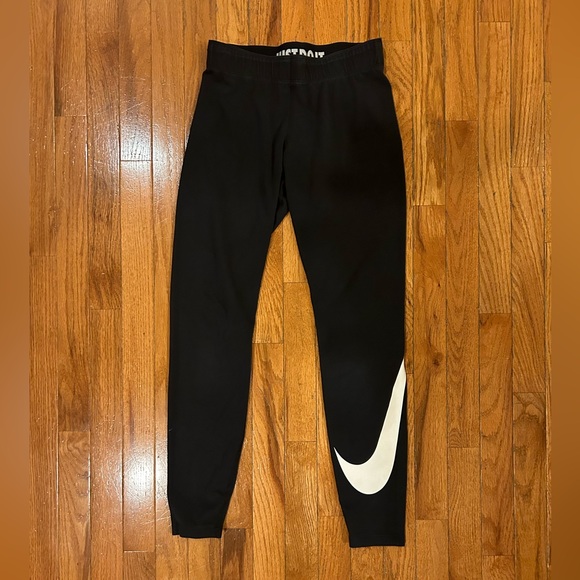 Nike Leggings - Picture 1 of 2